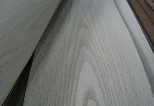 染色木皮在實(shí)際使用中的注意事項(xiàng)，看美菲裝飾怎么說(shuō)！